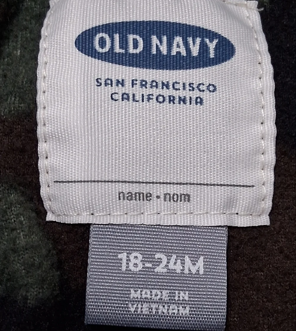 Old Navy Toddler's Camo Jacket. Size 18-24 Mo.